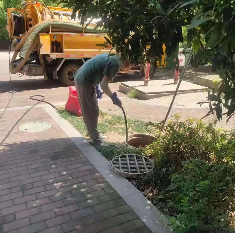 娄底市政排污管道清淤疏通——专业团队,让您全程省心!