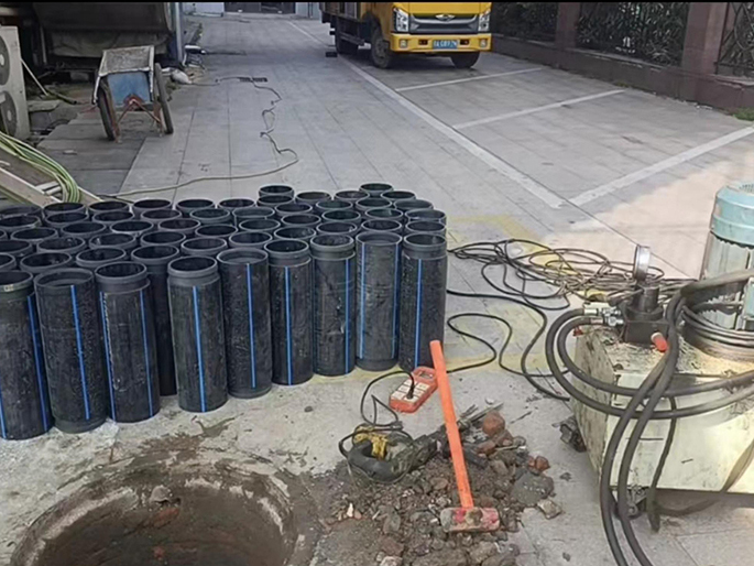 娄底PE置换管厂家 DN315置换管 非开挖管短管置换